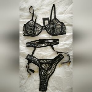 Zebra PVC Vinyl Bra Garter Set, Lingerie Sexy Wild